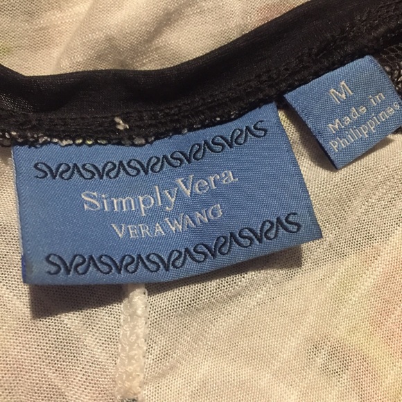 Vera Wang Floral Top - Picture 6 of 12